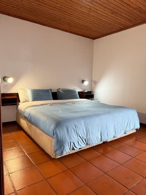 Habitación con estacionamiento, 