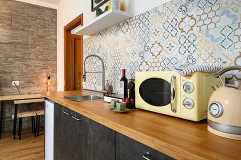 Insubria 8-6 - Monolocale Cool, 