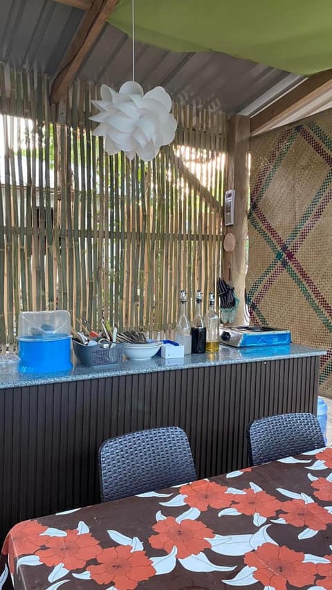 ELEN INN - Malapascua Island Air-conditioned Room2, 