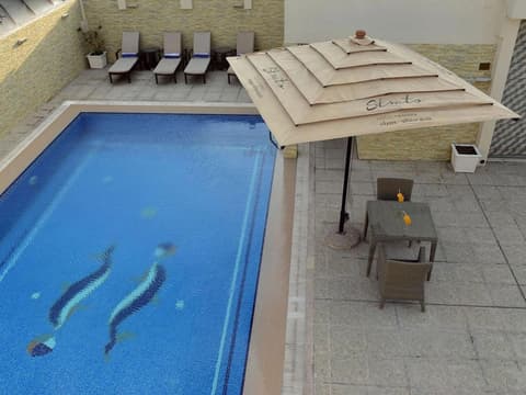 Premium Strato Hotel, 