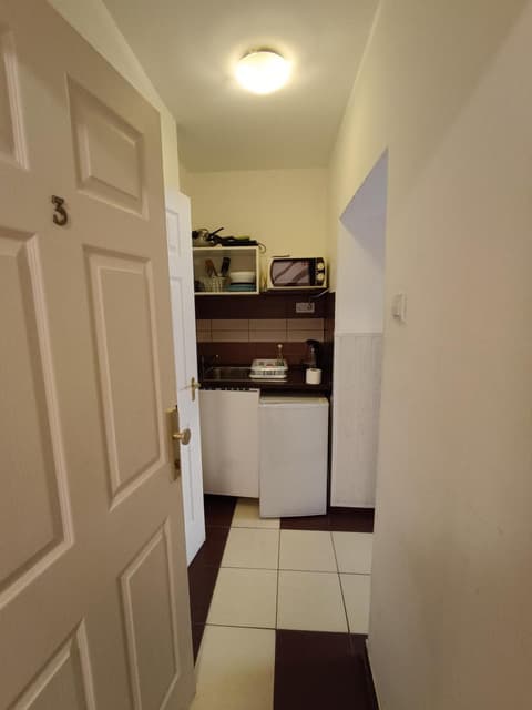 Liechtenstein Apartments, 