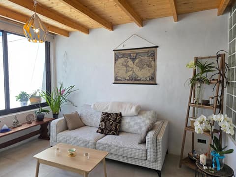 Alunita & Pirita, Habitación con Jardín, Terraza y WiFi en zona tranquila y céntrica, 