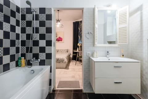 Home Guest - Apartment 3, 