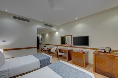 Vendome Plaza Hotel, 