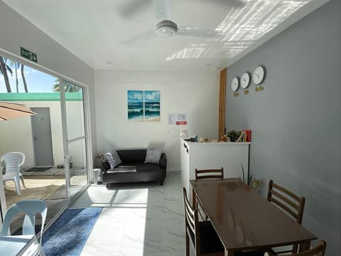 Empyrean Stay, Maldives, 