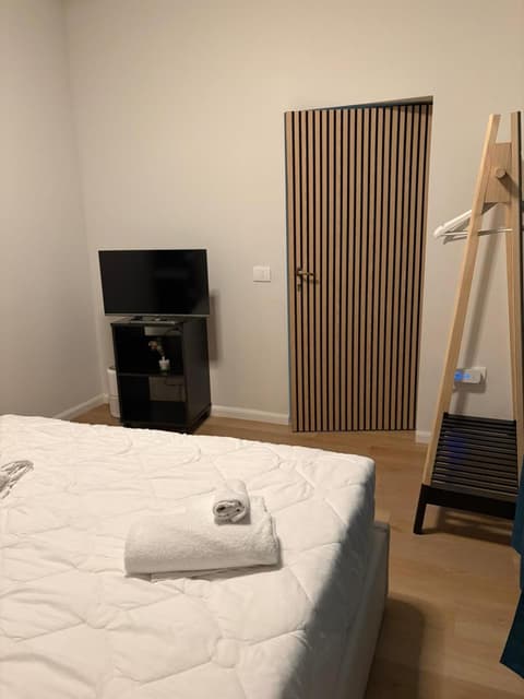 Hotel Benaco Mavras, 