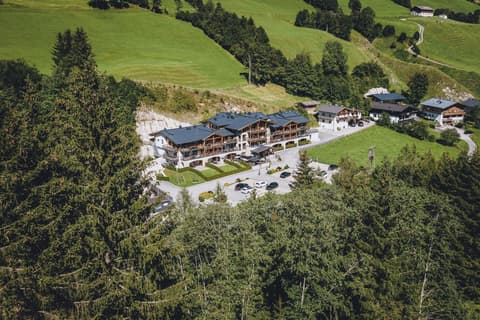 AvenidA Mountain Lodges Saalbach, 