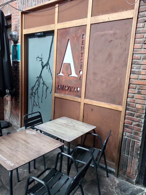 Pension & resataurante AMAZKAR, 