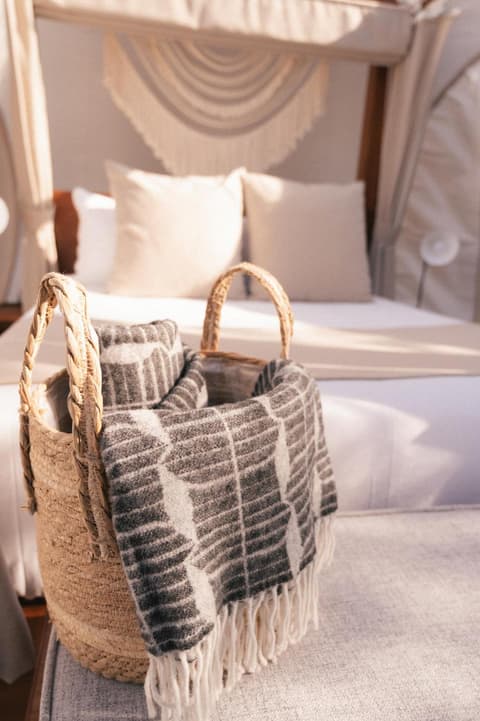 Campera Hotel Burbuja, 