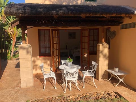 Golf View Guest House, 