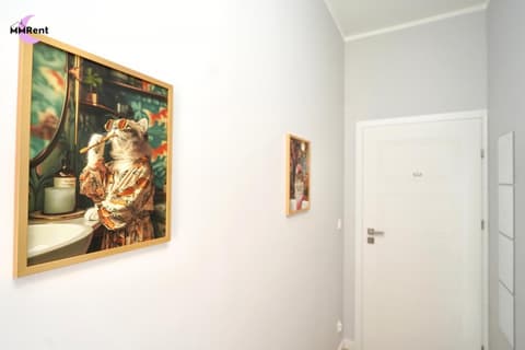 MMRent Kitty Cat Room, 