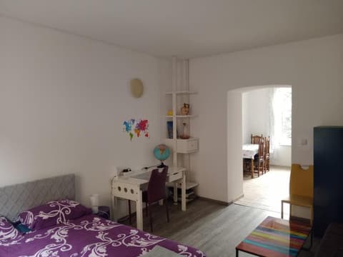 ZAGREB Main Station Budget Apartment, 