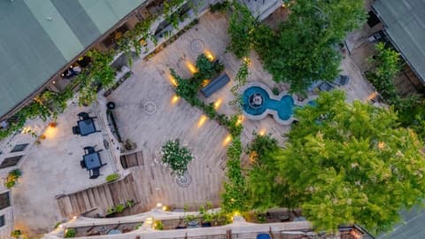 Kayatas Cave Suites, 