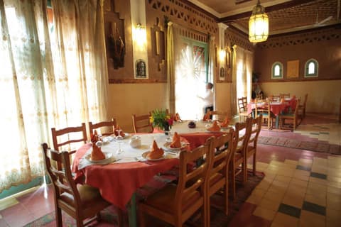 Fibule Du Draa Kasbah D'hôtes, 