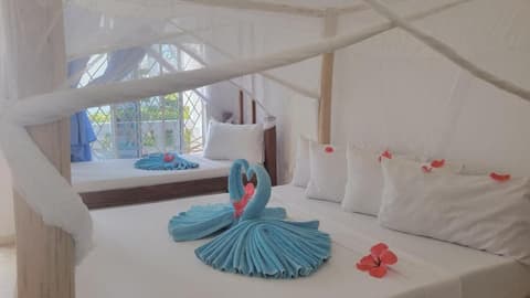 AROYA Boutique Hotel, 