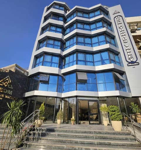 Neom Pyramids Valley Boutique hotel, 