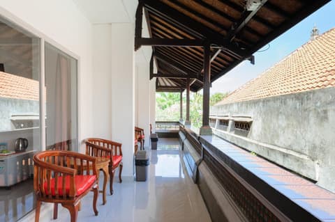 Urbanview Hotel Rasa Sayang Inn Tanjung Benoa Bali, 