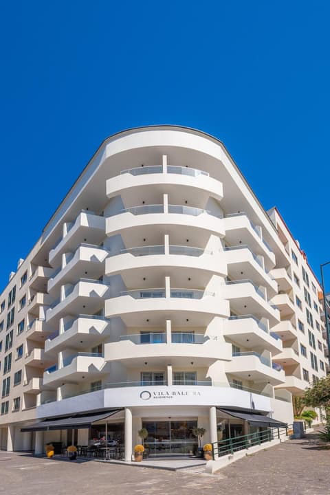 Vila Baleira Residence, 