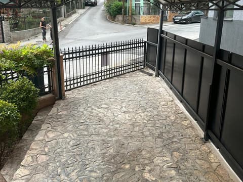 Hillside Garden by Sienna, 