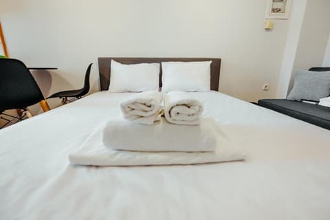 Stylish Central Retreat, 