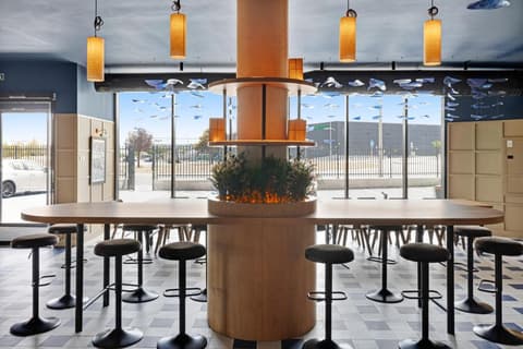 B&B HOTEL Alicante Aeropuerto, 