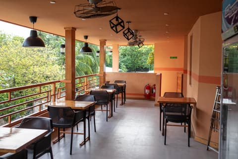 Ever Blue Guest House, 