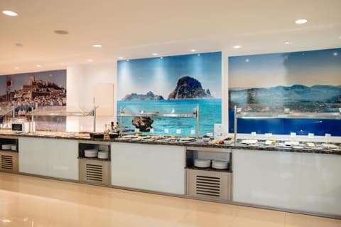 Moon Dreams Atlantic, 