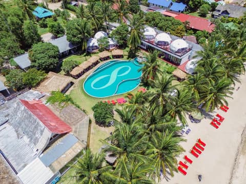 Infinity Beach Club Resort & Hostel Koh Phangan, 