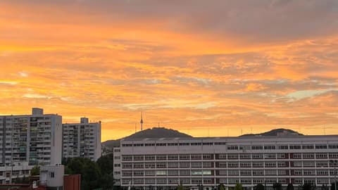 Garosugil Homestay - Female Only, 