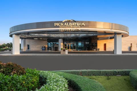 Pickalbatros Golf Luxury Suites - All Inclusive, 