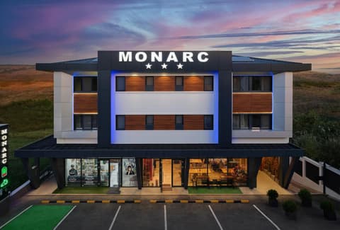 MONARC Boutique ApartHotel - SELF CHECK-IN, 