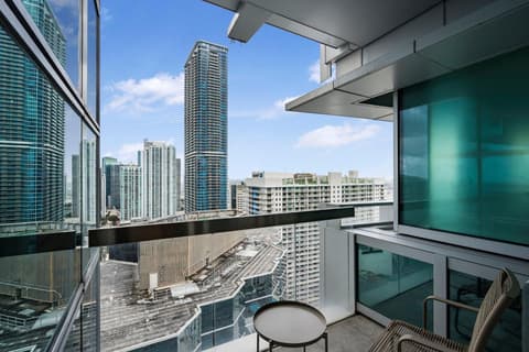 City View Condo in the Heart of Brickell, 