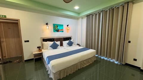 Alimas Holiday Retreat Maldives, 