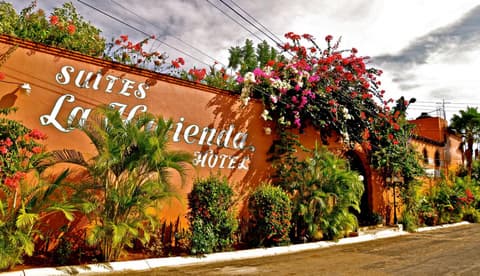 Suites La Hacienda, 