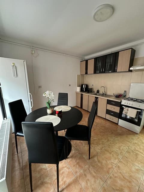 Cozy Corner Apartment Urban Stay la Gară, 