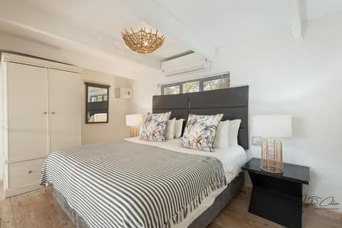 Karoo Retreat- Self Catering Villas and Guest House, 