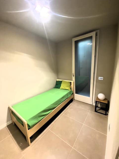 Vela di Soleville camere con e senza vista lago con ristorante & pizzeria, 