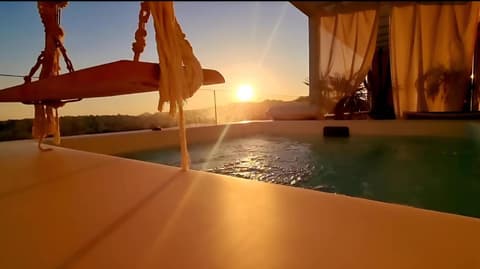 One 360 Skyline Athens Penthouses, 