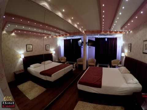 Carol Hotel, 