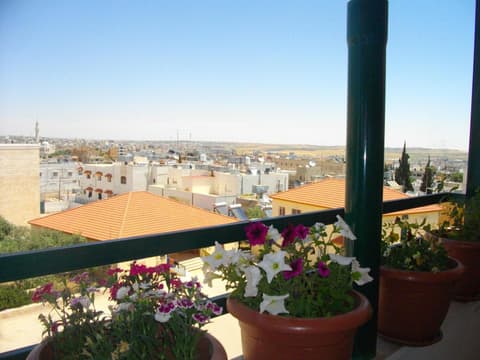 Pilgrim's Guest House, 