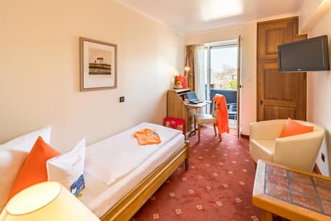 Airport Fashion Hotel, 