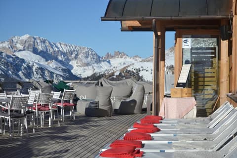 Hotel Pordoi Passo Pordoi Vegetarian Hotel, 