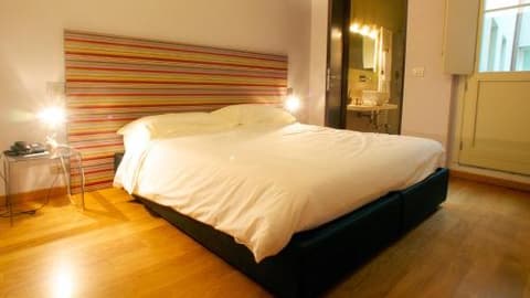 Hotel Parizzi Suites and Studio, 