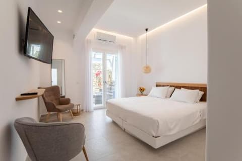 Agrari Ninemia Hotel & Suites, 