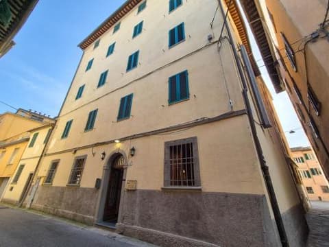 Helvetia Pisa Tower, 