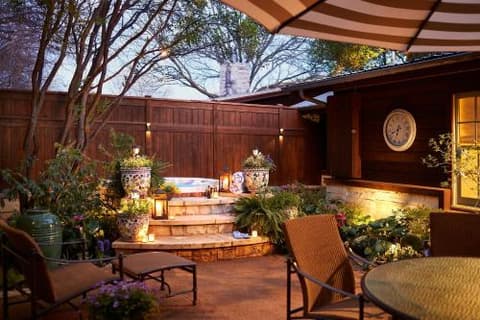 Lake Austin Spa Resort, 