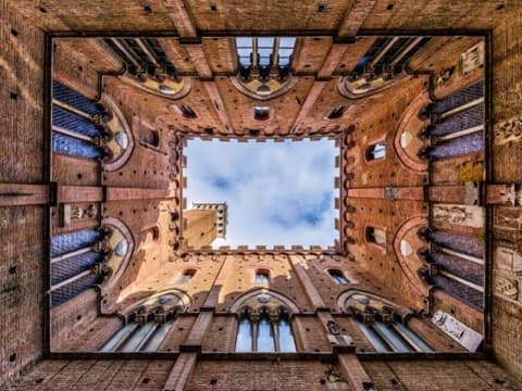 Escapada por la Toscana: 7 días entre arte, vino y colinas, viaje en coche