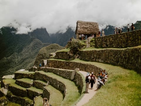 Trésors du Sud — 13 jours : Lima, Arequipa, Vallée du Colca, Puno, Cusco, Vallée sacrée, Machu Picchu, guide francophone