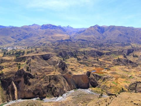 Arequipa y Cañón del Colca