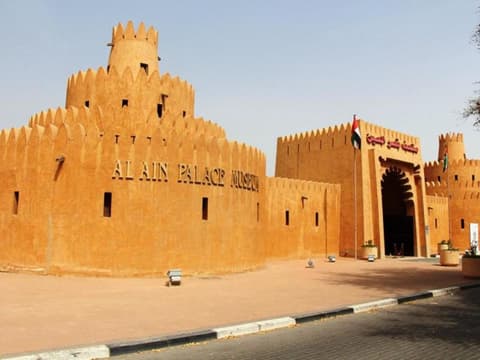 UAE Escorted Tours: The Essential